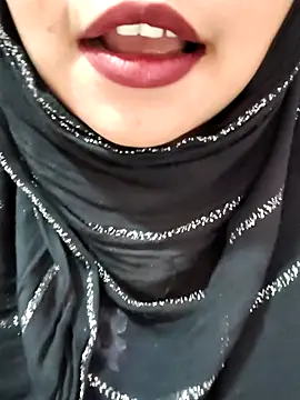 Indian-Nazia online show from 11.05.25