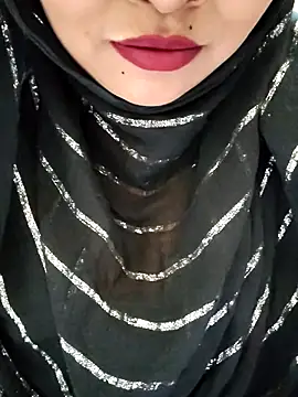 Snapshot of Indian-Nazia chatting on 02.12.26 Indian-Nazia online show from 02.12.26