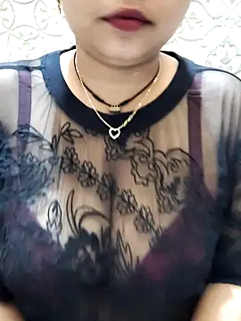 Snapshot of Indian-Nazia chatting on 02.24.26 Indian-Nazia online show from 02.24.26