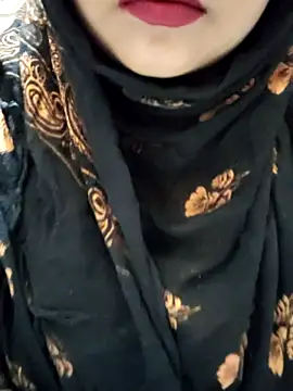 Snapshot of Indian-Nazia chatting on 06.16.26 Indian-Nazia online show from 06.16.26