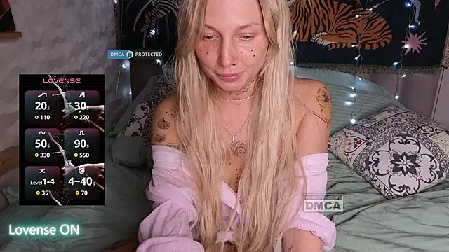 GoodGirl0024 online show from 03.18.26