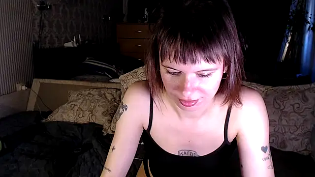 Snapshot of Vienaxtexasxparis chatting on 09.11.25 Vienaxtexasxparis online show from 09.11.25