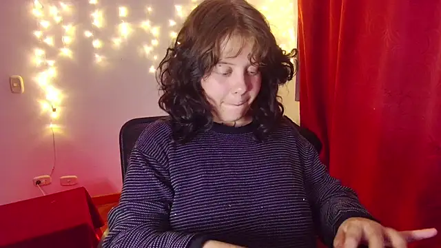 Snapshot of Sabrina_scarlett chatting on 01.23.25 Sabrina scarlett online show from 01.23.25