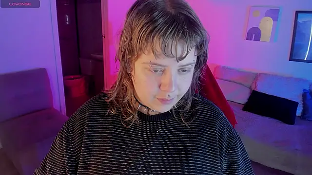 Snapshot of Sabrina_scarlett chatting on 10.02.25 Sabrina scarlett online show from 10.02.25