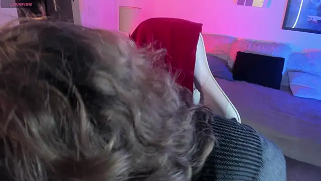 Snapshot of Sabrina_scarlett chatting on 10.09.25 Sabrina scarlett online show from 10.09.25