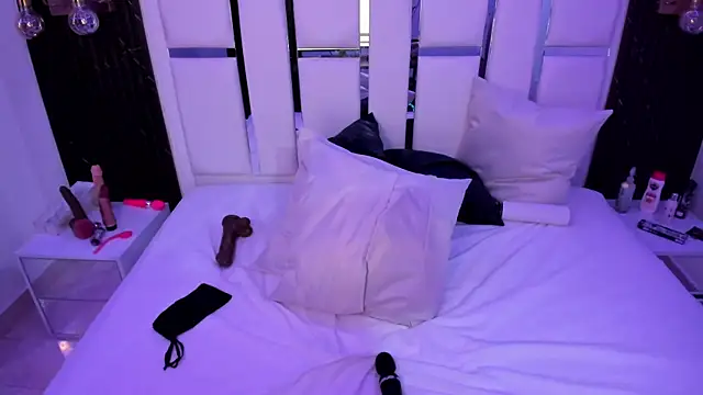 Snapshot of tamhy_ferrara chatting on 12.12.24 tamhy ferrara online show from 12.12.24