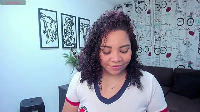 Snapshot of AngelaCoffee chatting on 03.02.25 AngelaCoffee online show from 03.02.25
