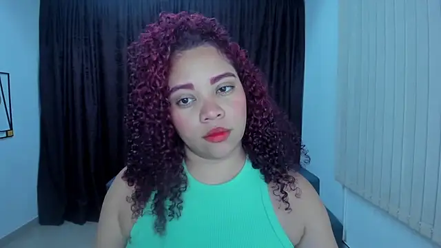 Snapshot of AngelaCoffee chatting on 09.16.25 AngelaCoffee online show from 09.16.25