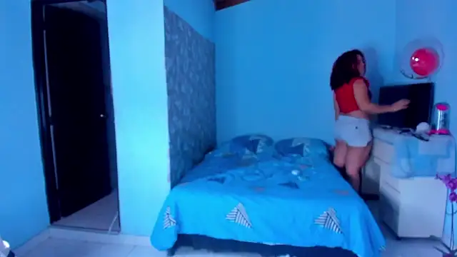 Snapshot of AngelaCoffee chatting on 02.17.26 AngelaCoffee online show from 02.17.26