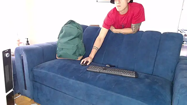 Snapshot of ashely_ryan24 chatting on 02.01.26 ashely ryan24 online show from 02.01.26