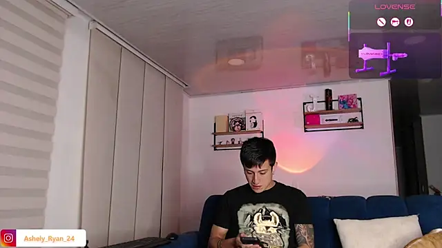 Snapshot of ashely_ryan24 chatting on 02.03.26 ashely ryan24 online show from 02.03.26