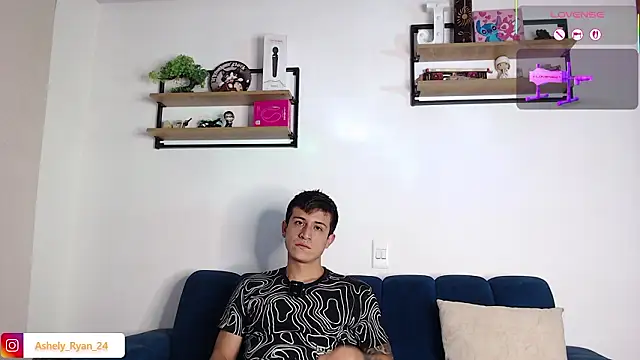 ashely ryan24 online show from 03.28.26