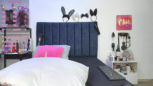 emmily giraldo online show from 01.27.25