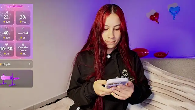 Madeline Dreams online show from 03.05.26