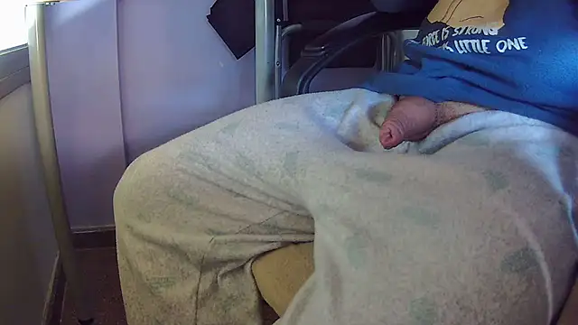 vladimirput4 online show from 02.20.25