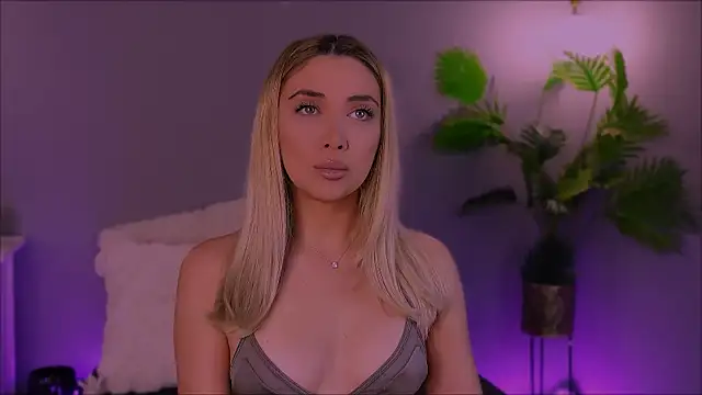 Jessielle online show from 11.24.25