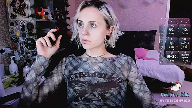 NaniMoore online show from 11.15.25