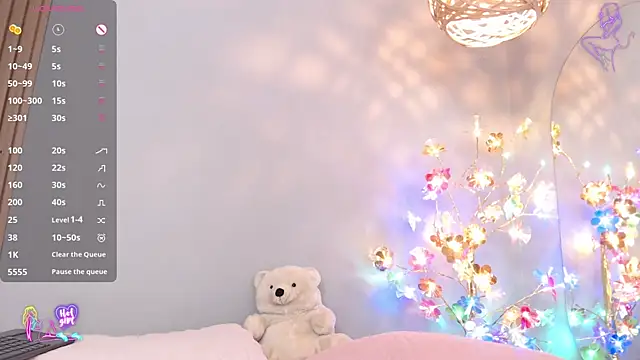 Snapshot of Thayssa_ross chatting on 03.31.26 Thayssa ross online show from 03.31.26