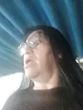 clarita 01 online show from 12.17.25