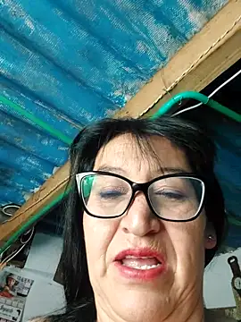 clarita 01 online show from 04.11.26