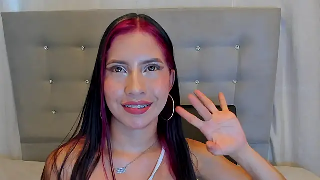 nymphomanya online show from 04.14.26