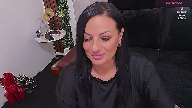 VixenSelena online show from 09.30.25