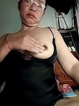 Snapshot of Sexy-asslove90 chatting on 09.15.25 Sexy-asslove90 online show from 09.15.25