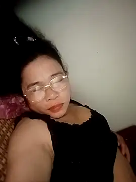 Snapshot of Sexy-asslove90 chatting on 10.05.25 Sexy-asslove90 online show from 10.05.25