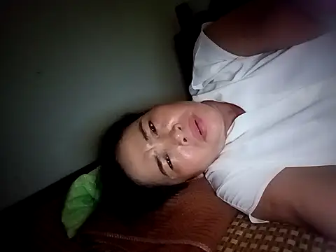 Snapshot of Sexy-asslove90 chatting on 10.06.25 Sexy-asslove90 online show from 10.06.25