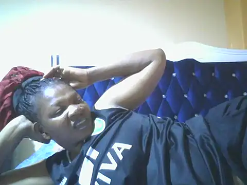 clakemmy250 online show from 12.05.24