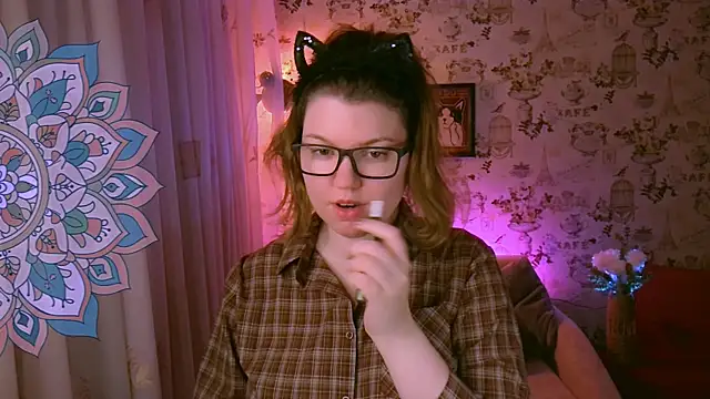 VioletteWay online show from 04.05.26