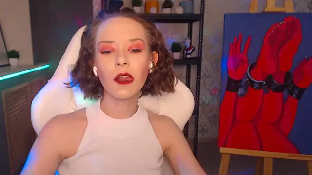 FascinatingEyess online show from 12.21.24