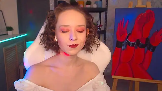 FascinatingEyess online show from 12.22.24