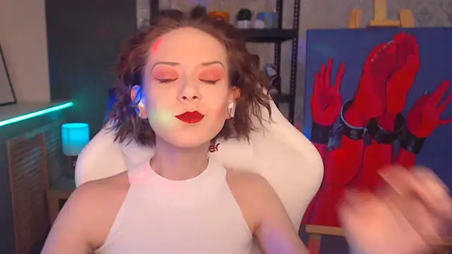 FascinatingEyess online show from 02.16.25