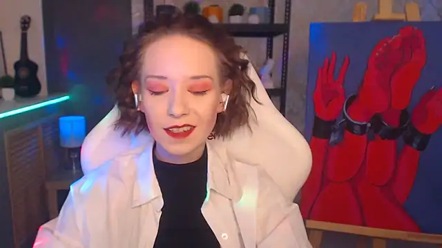 FascinatingEyess online show from 02.25.25