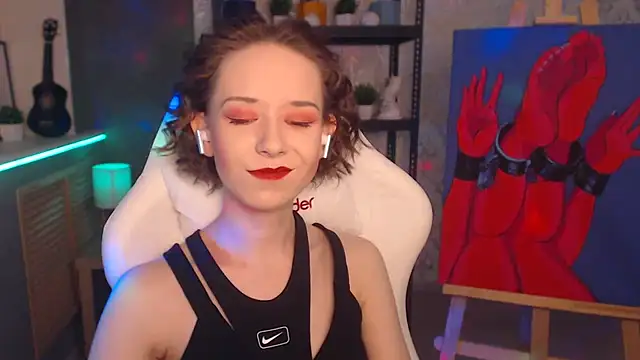 FascinatingEyess online show from 03.05.25