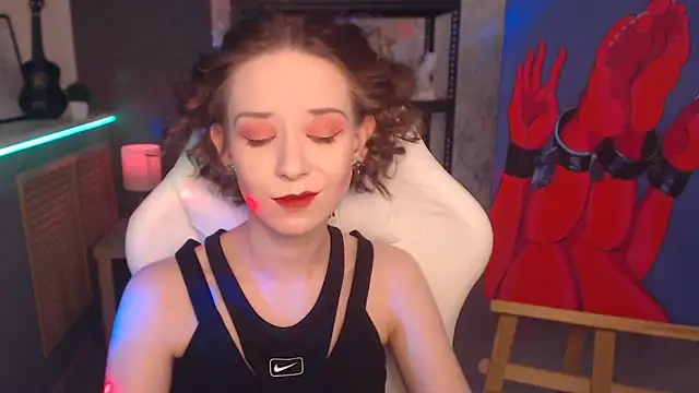 FascinatingEyess online show from 03.19.25