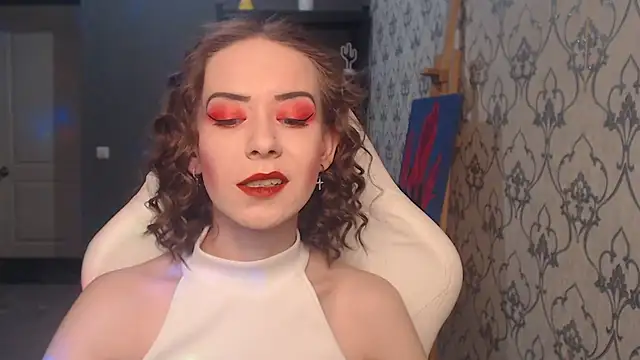 Snapshot of FascinatingEyess chatting on 07.16.26 FascinatingEyess online show from 07.16.26