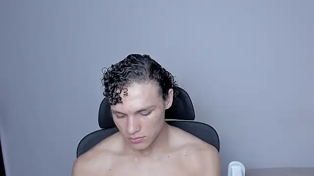 laurent nova online show from 11.17.25