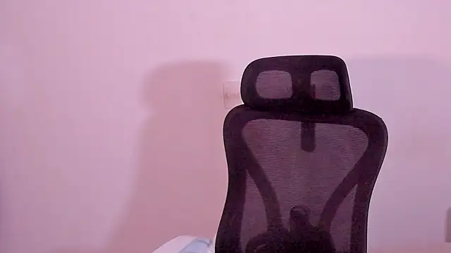 laurent nova online show from 03.27.26