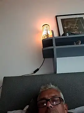 Snapshot of Picolo4111 chatting on 09.25.25 Picolo4111 online show from 09.25.25