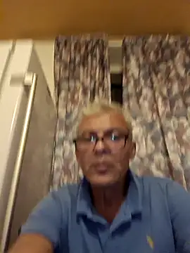 Snapshot of Picolo4111 chatting on 10.06.25 Picolo4111 online show from 10.06.25