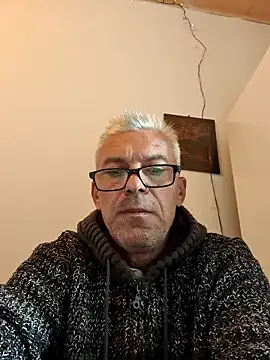 Snapshot of Picolo4111 chatting on 10.19.25 Picolo4111 online show from 10.19.25