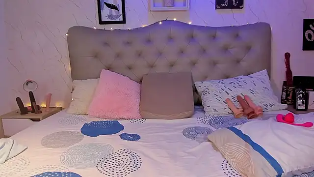 Antonella Montanari online show from 01.18.26