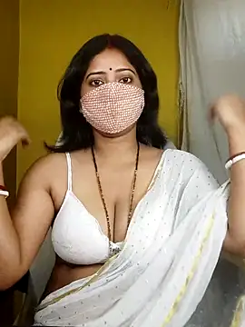 Snapshot of natasha_bhabhi chatting on 05.04.26 natasha bhabhi online show from 05.04.26