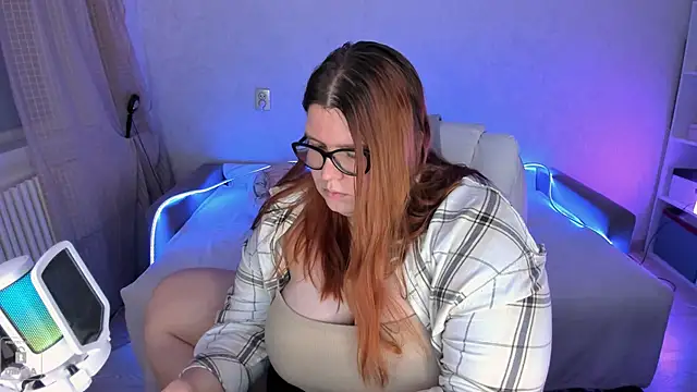 Melissa Purr online show from 03.08.25