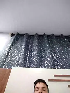 Snapshot of 719610 chatting on 11.04.25 719610 online show from 11.04.25