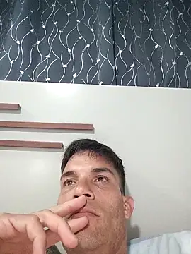 Snapshot of 719610 chatting on 01.17.26 719610 online show from 01.17.26