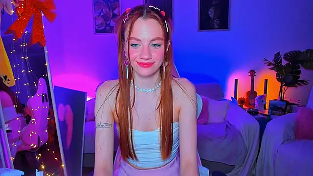 Snapshot of Alyssa_Smitt chatting on 03.02.25 Alyssa Smitt online show from 03.02.25