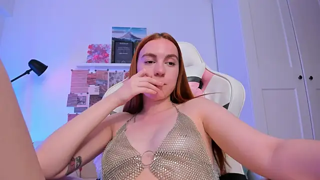 Mia Madden online show from 04.06.26